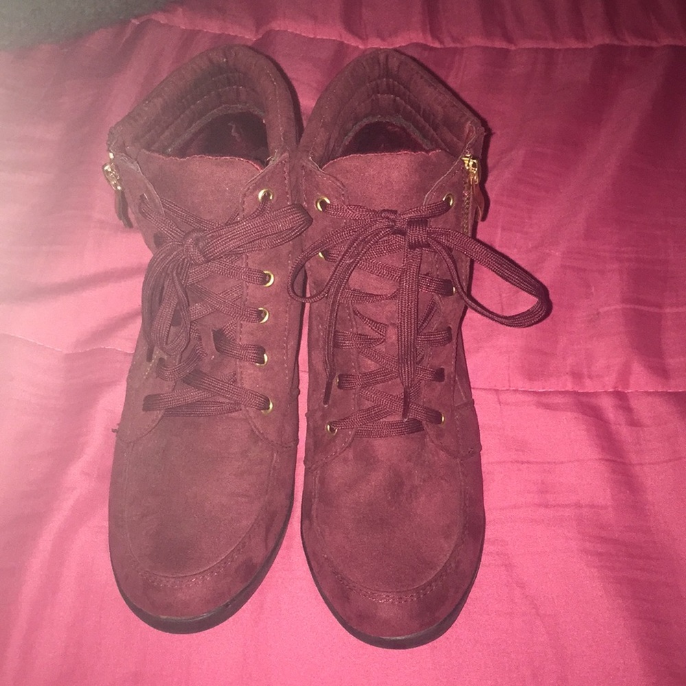 Very comfortable burgundy wedges, size 9 - Picture 3 of 3